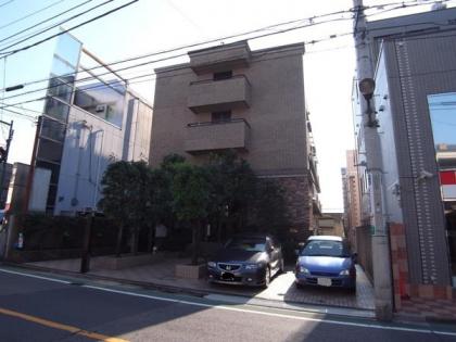 ドルチェ自由が丘の外観