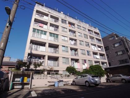 都立大第2コーポラスの外観