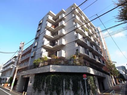 パセオ青山の外観