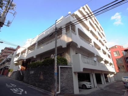 向陽ハイツの外観