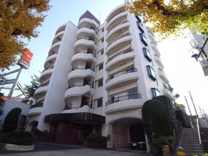 平町アビタシオンの外観