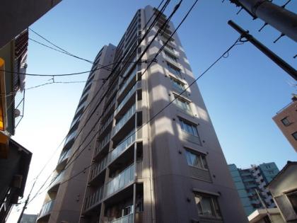 クオリア代々木の外観