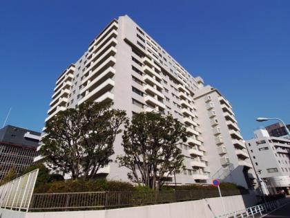 渋谷ホームズの外観