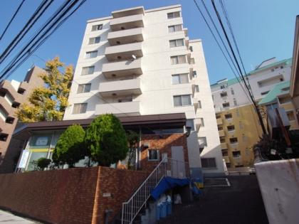 パラシオン高輪の外観