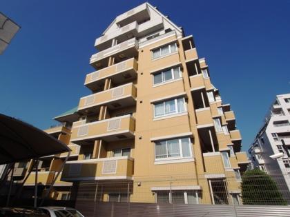 高輪伊皿子坂ハイツの外観