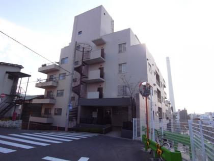 ドミール目黒の外観