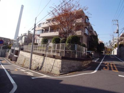 パークハイム目黒三田の外観