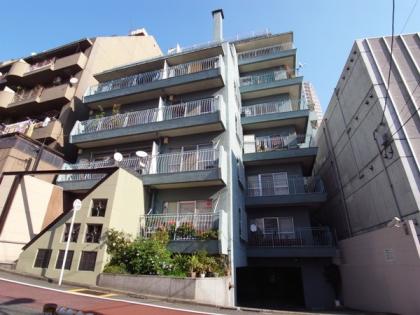 マンション下目黒苑の外観