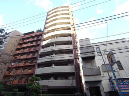 アビテ四谷三丁目の外観