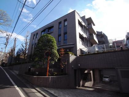 パークハウス四谷若葉の外観