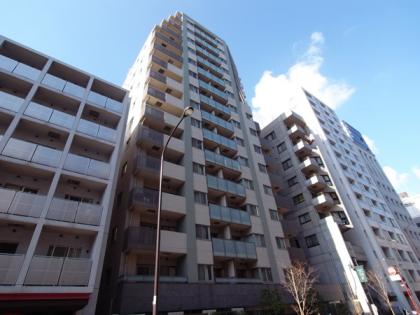 フォルム四谷外苑東の外観