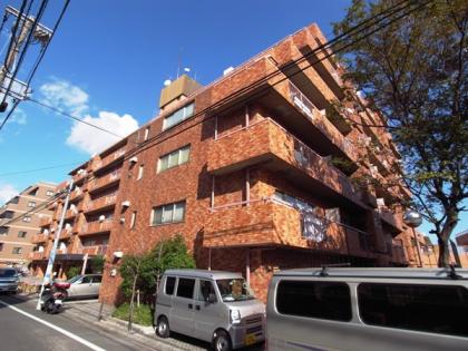 信濃町ハイムの外観