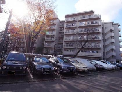 東急ドエルアルス石川台A棟　東急ドエルアルス石川台A館の外観