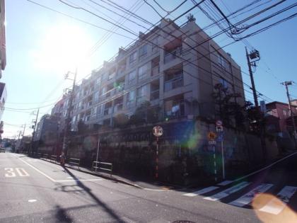 大岡山コーポラスの外観