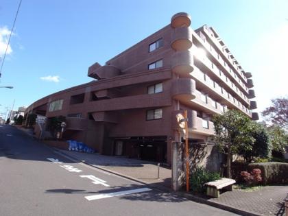 プレステート石川台の外観