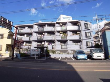 セザール石川台の外観