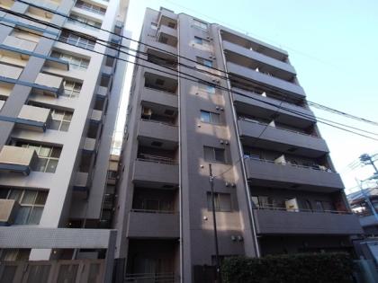 エクセルシオール新宿の外観