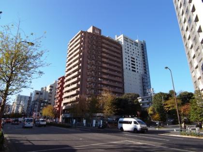 クリオ東新宿壱番館の外観