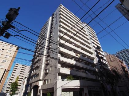 新宿御苑ダイカンプラザの外観