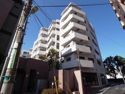 シャンベール若松町の外観