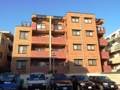 ロイヤルエクセラージュ市ヶ谷二十騎町の外観