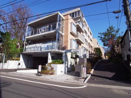 アールブラン久が原の外観