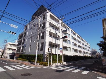 アールブラン千鳥町の外観
