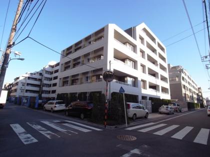 アールブラン西馬込の外観