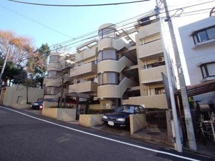 コスモ上池台の外観