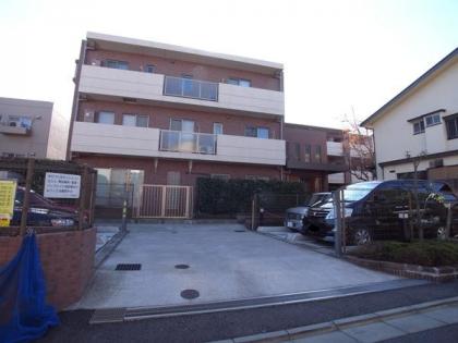 千鳥町ディアコーポピアリの外観