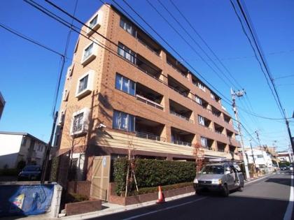 プラハ上池台ヒルズアクシアの外観