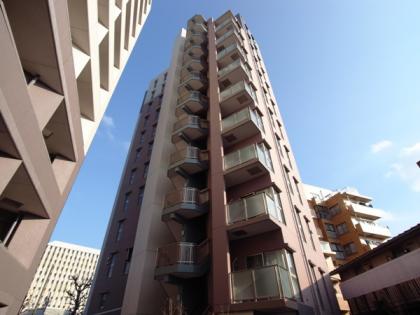 グランベル西早稲田ラフィーネの外観