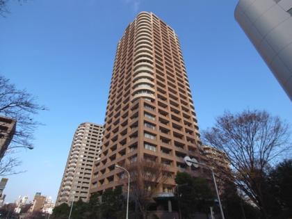 西早稲田パークタワーの外観