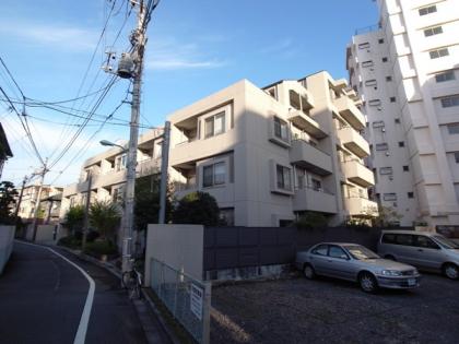 ウェルズパーク落合南長崎の外観