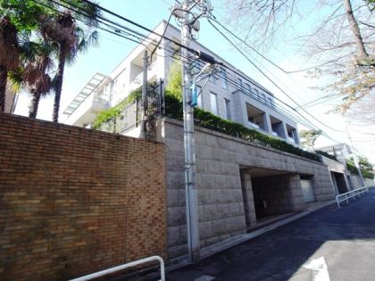 グランドヒルズ目白御留山の外観