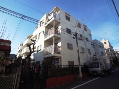 ハイネス哲学堂の外観