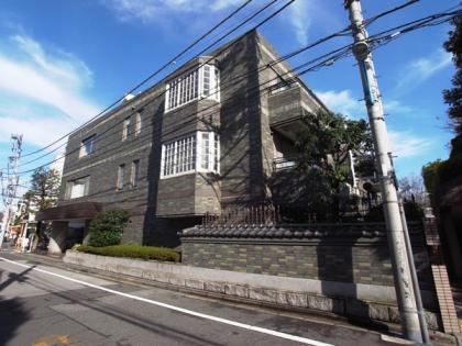 近衛町パークマンションの外観