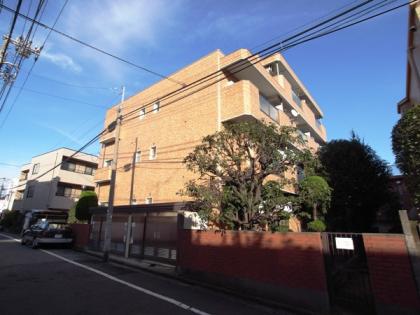 西落合第二ローヤルコーポの外観