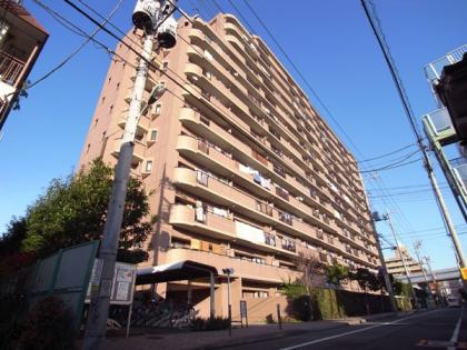 ワイズ222の外観