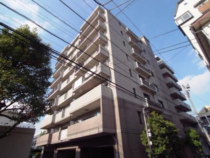 クレストコート中落合の外観