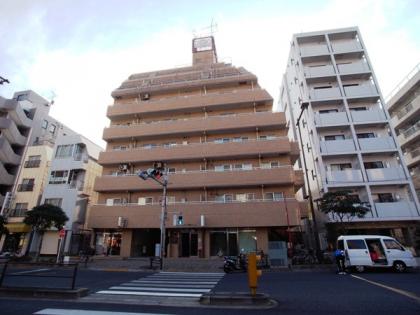 ライオンズマンション余丁町の外観