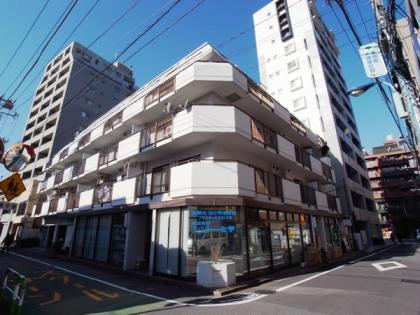 クレール本郷の外観