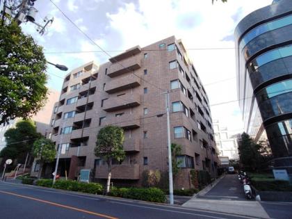 チュリス本郷菊坂の外観