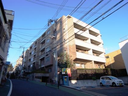 プラウド本郷の外観