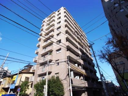 アールヴェール根津弥生坂の外観