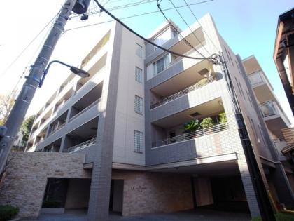 クレアセトル文京根津の外観