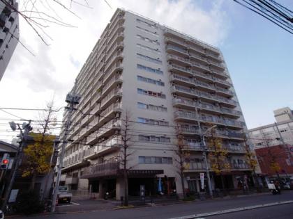 ファミール本郷の外観