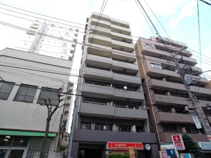 プレジール千駄木の外観