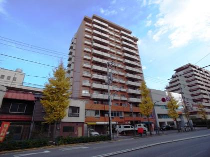 マンションニュー本郷の外観