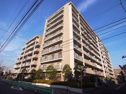 多摩川グリーンスクエアの外観